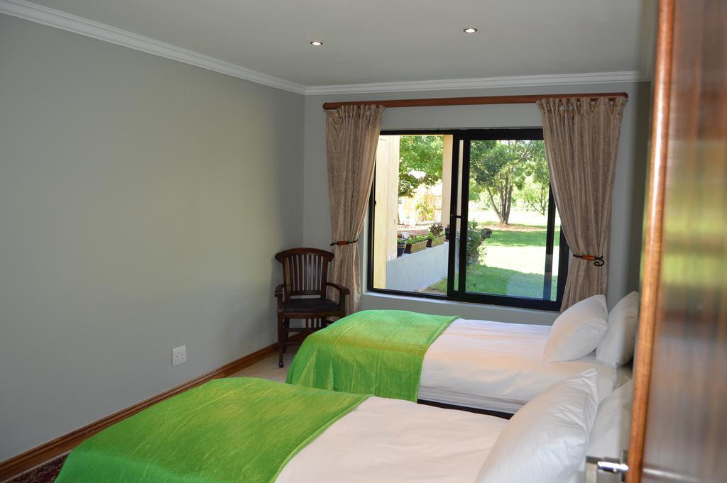 Aramesh Guesthouse And B&B Midrand Exteriör bild