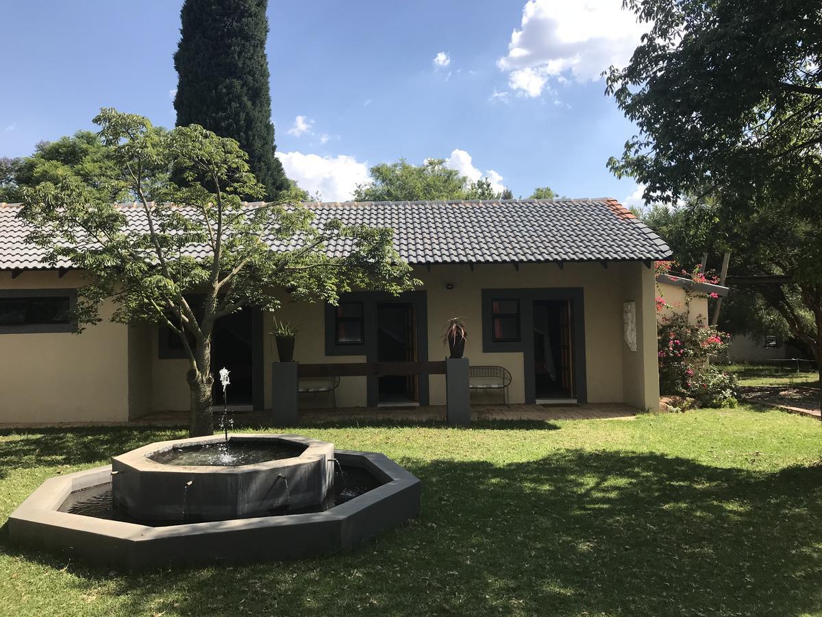 Aramesh Guesthouse And B&B Midrand Exteriör bild